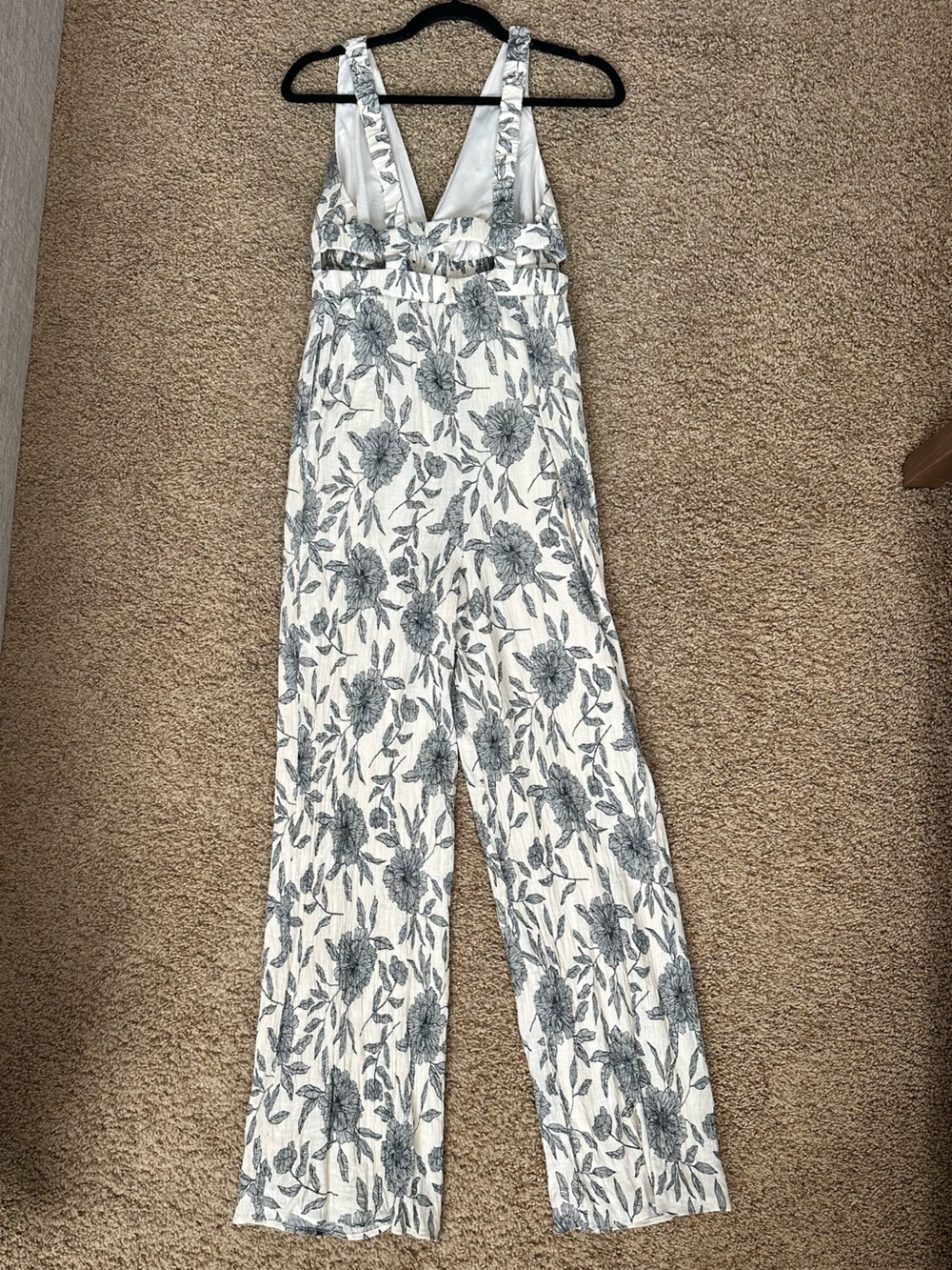 Abercrombie Floral Jumpsuit - Picture 5 of 5
